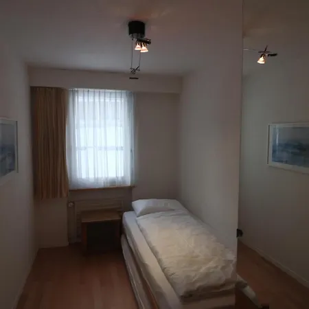 Apartment Cresta - *